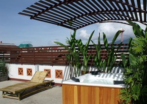 Albergue Junior House Chiang Mai Exterior foto